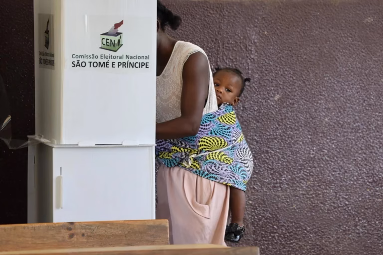 São Tomé and Príncipe Counts Votes in Closely Watched Presidential Election
